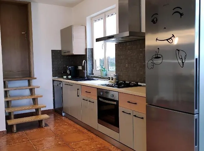 Emili Apartmán *