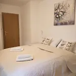 Emili