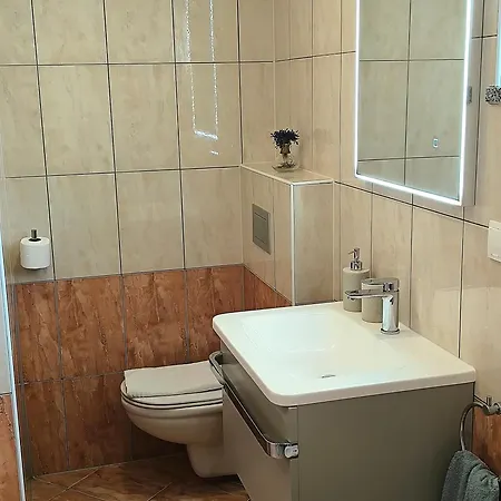 Apartament Emili *